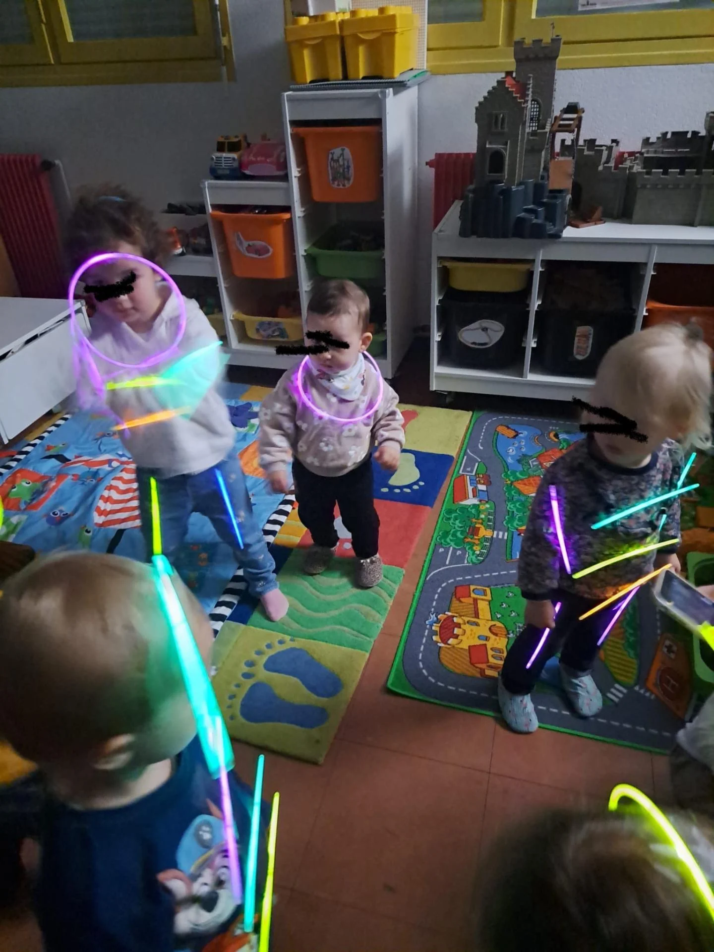 B4042c16 5ac9 4e73 b0eb a60f59b4667b